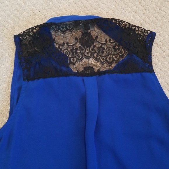 Top - Picture 3 of 3